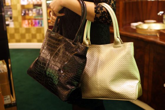 Amouage-torba-czarna&zlota-[blog.missala.pl]