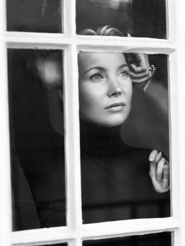 ELISABETHVISOANSKAB&W_HD